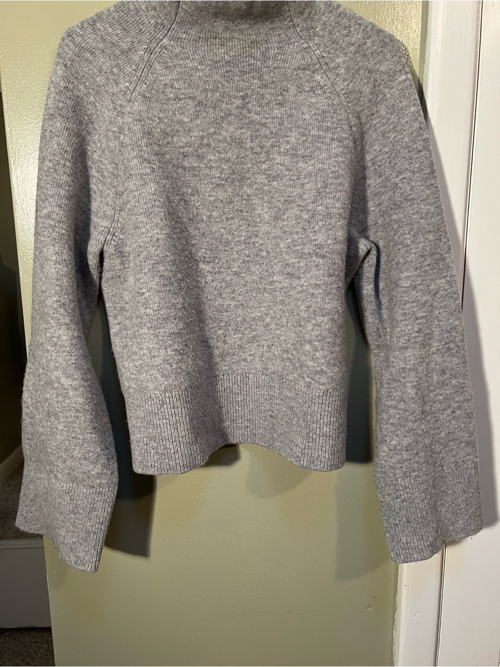H&M Women’s Sz Small Gray Melange Wool-Blend Mock-Turtleneck Sweater Wide Sleeve - Picture 4 of 11